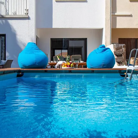 Perle Di Gio * Larnaca