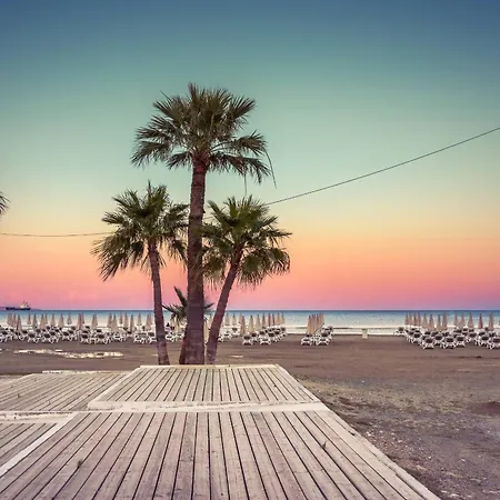 Perle Di Gio Semesterbostad Larnaca