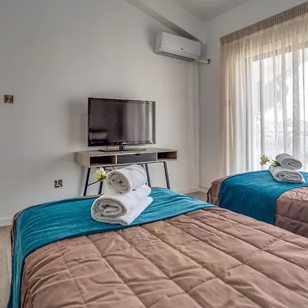 Perle Di Gio Semesterbostad Larnaca